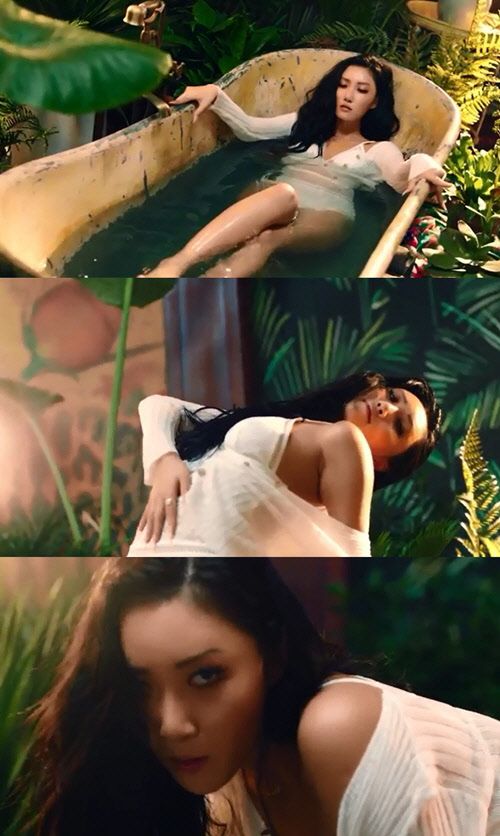 마마무는 10일 공식 유튜브 계정을 통해 화사의 티저 영상을 공개했다. <마마무 화사 유투브 티저 영상>